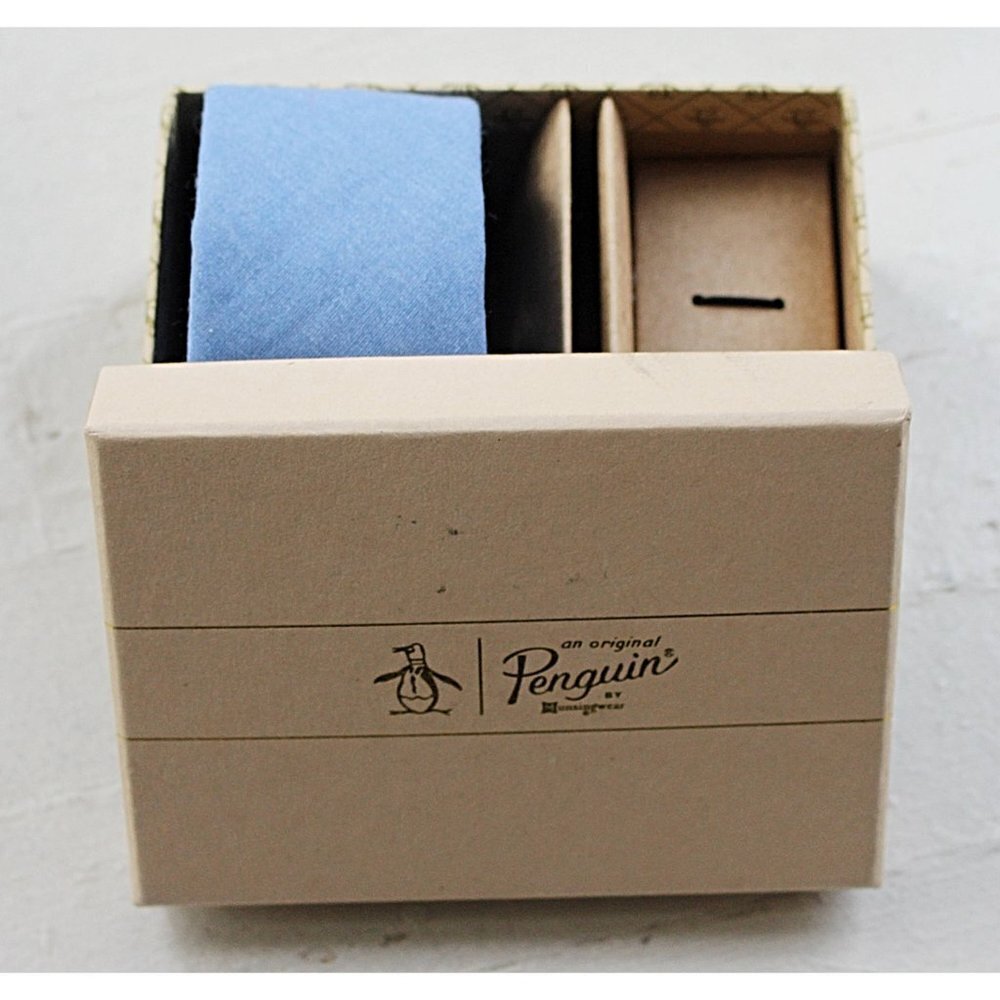 New - Original Penguin 1980s-style Casual Skinny Tie in Thatched Blue
